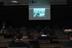 按照黨史學(xué)習(xí)教育工作安排， 4月16日下午組織公司黨員干部，在東五樓會議室集中觀看抗美援朝題材電影《金剛川》， 黨員干部追憶中國人民志愿軍雄赳赳、氣昂昂，跨過鴨綠江奔赴